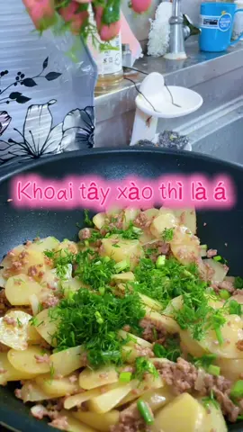 Khoai tây xào thì là- nghe lạ mà lại ngon khó cưỡng #nauancungtiktok #vairal #buacomgiadinh #cuocsongthuongngay #cuocsongnhatban 
