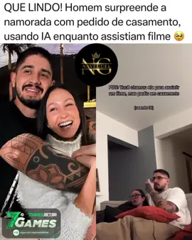💍 Awwwn! ❤️ QUE LINDO! O romantismo encontrou a tecnologia nesse pedido de casamento super original! 🤩 Um homem surpreendeu a namorada com o pedido, usando Inteligência Artificial (IA) no momento em que eles assistiam a um filme! 🎬🤖 Imagina a surpresa dela! O amor na era digital é assim: inovador e emocionante! Parabéns aos noivos! 🎉 #pedidodecasamento #ia #inteligenciaartificial #casal #romance     