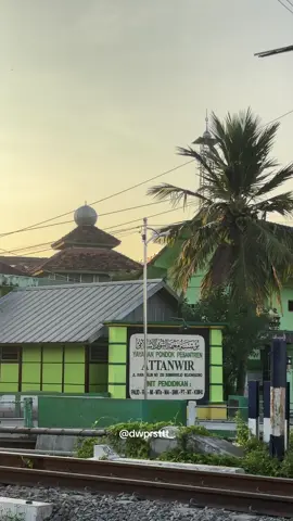 Gak peduli orang luar mengatakan pondok pesantren seperti apa ☺️☺️☺️ #pondok #pondokpesantren #attanwir #ppattanwirtalun #fyp 