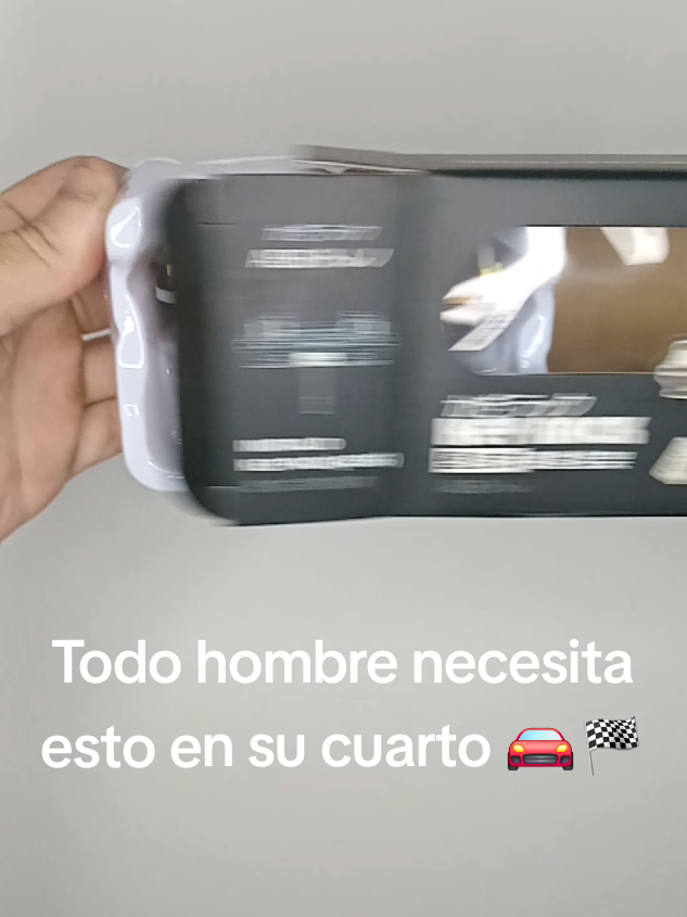 Todo hombre necesita esto en su cuarto. #llavero #llaves #carros #hombres #ae86 