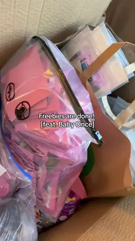 Sydney and Melbourne! We’re ready for you! 🫶🏻 #twice #twiceworldtour #freebieskpopconcert #babyonce 