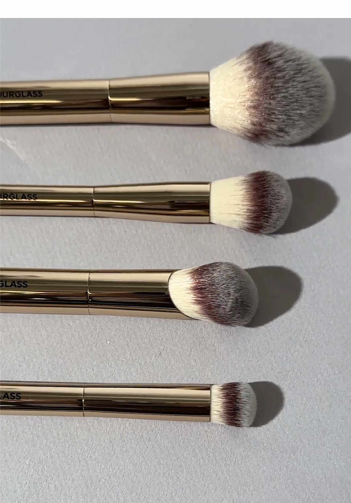 Artistry, anywhere. The Travel Brush Set features our most coveted brushes in portable sizes, plus a new double-ended eye brush. Finished in gold and housed in a custom-designed brush bag, it’s crafted exclusively for Holiday 2025. #HourglassCosmetics 