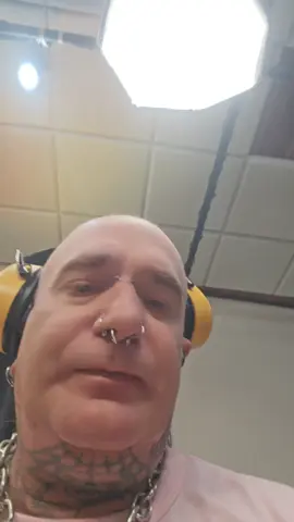 vejam.no canal do YouTube tube gptalk. uma live sobre saúde mental.  autismoe inclusao
