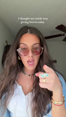 Follow me for western chic outfits and content ♣️🤠✨#westernchic #westernfashion #stevienicks #70smusic #OOTD 