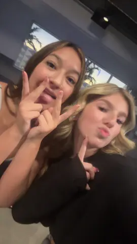 ur sign to go to top golf with your bestie @sophia @Topgolf #fyppppppppppppppppppppppp#topgolf#bestie#ayeeeeeeee