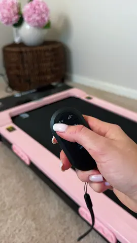 Working out just got way more fun 🏃‍♀️💗 My treadmill lets me compete with real people while tracking my goals — it seriously keeps me motivated every day! ✨ Perfect for anyone who loves a little friendly competition 💪 #DeerRun #DeerRunTreadmill #HomeWorkout #TreadmillWorkout #WalkPad       