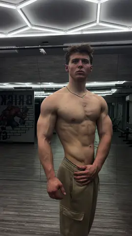 W audio #gym #Fitness #chestday #motivation