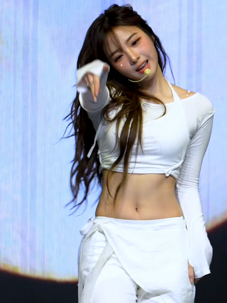 Hayeon #tripleS #트리플에스 #hayeon #jeonghayeon #triplesfancam 