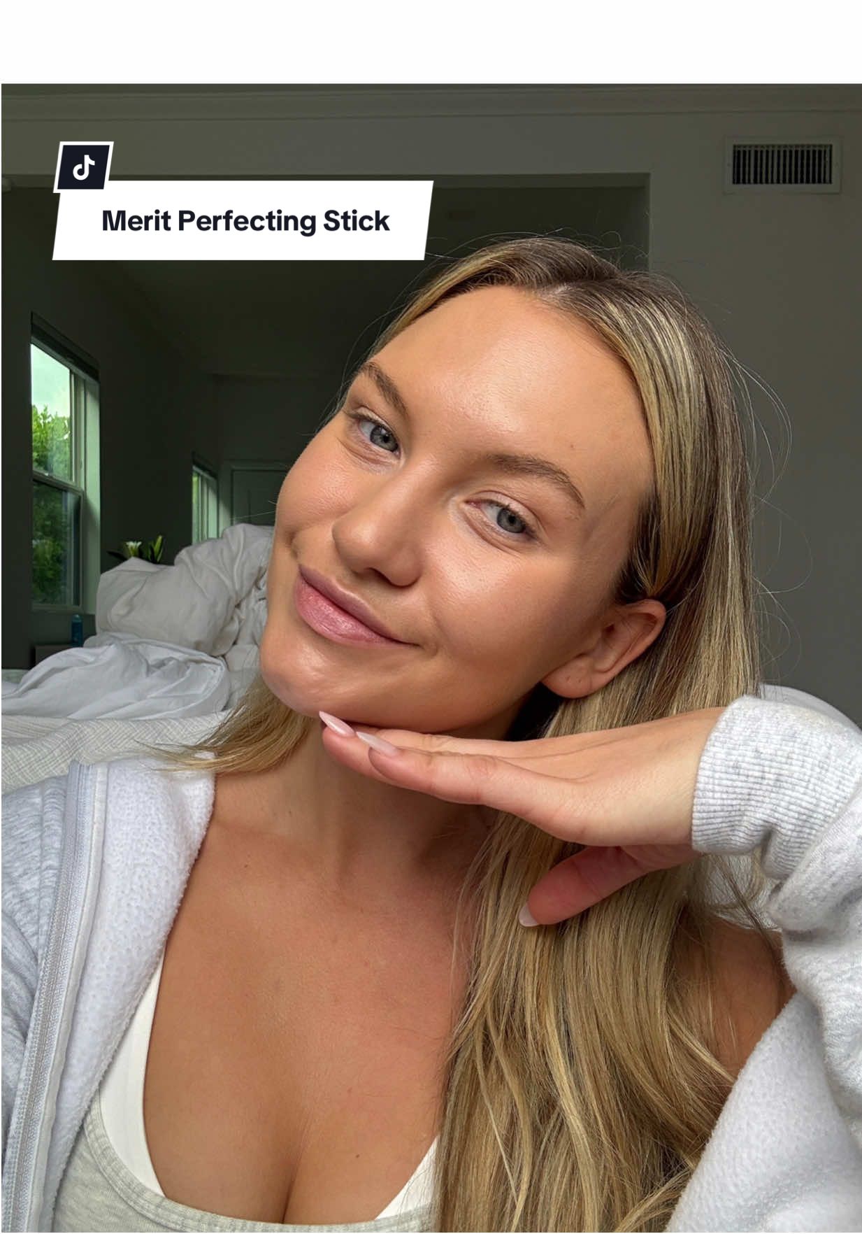 @MERIT Beauty - This one’s my holy grail — I can’t link it here, but it’s in my ShopMy along with my full makeup routine! ✨ Head to my IG (@_deseray) and tap the link in bio to shop everything I use 🫶🏻 #MakeupRoutine #meritbeauty #glowyskin #makeup #beauty 