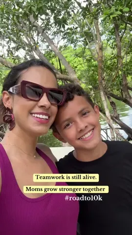 #fyp #momsupportingmoms #teamworkmakesthedreamwork 