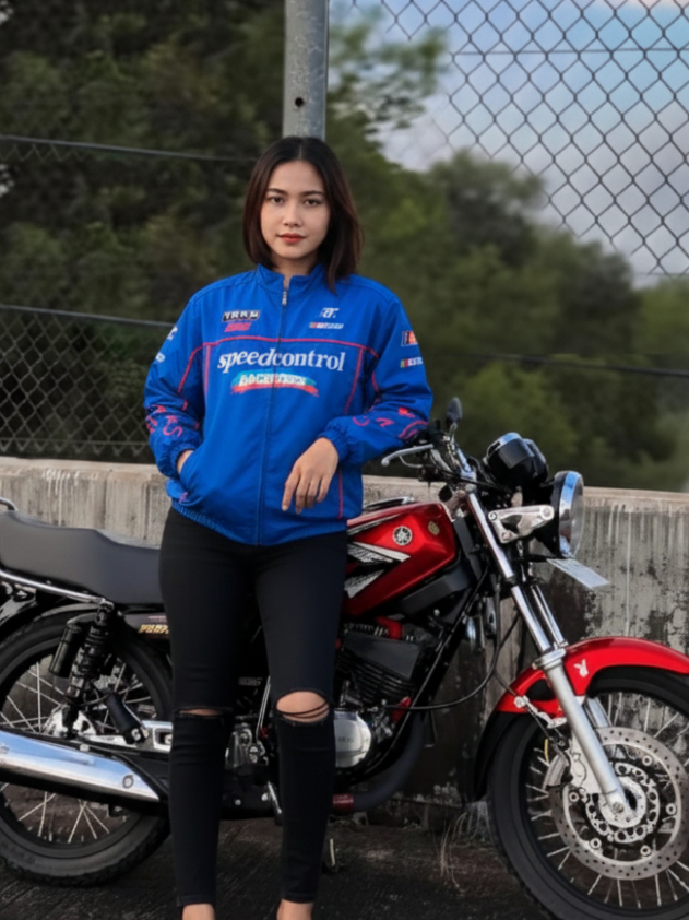 RACERTEES Jaket Tracktop - TTR. 🏎️ “Tampil seperti pembalap, rasa nyaman tiap gaspol!” Jaket RACERTEES TTR.03 — desain racing, gaya maksimal! 💨#jaketracing #jaketracertees #jaketparasut #jaket #fypppppppppppppp 