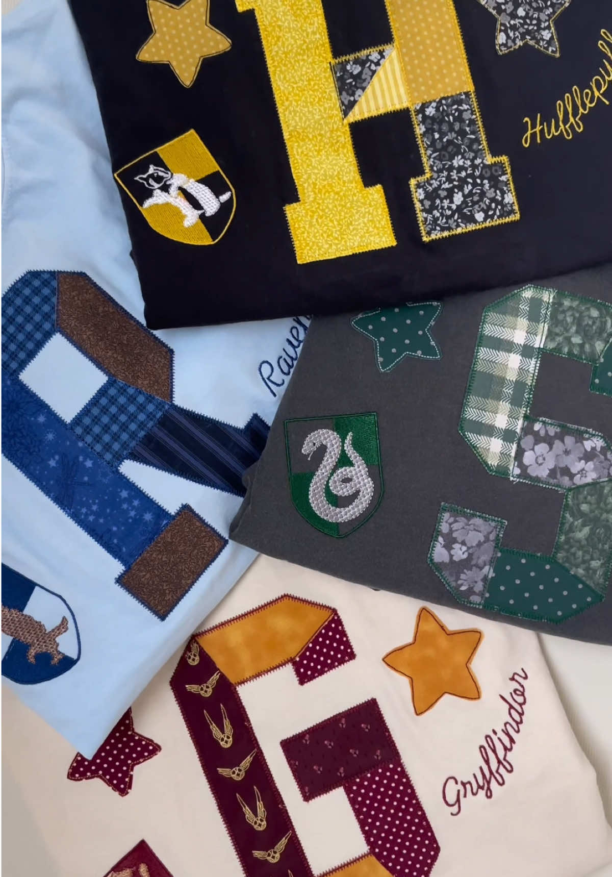 Working with fabric has to be one of my favorite things to do!! This weather definitely calls to rewatch Harry Potter⚡️#SmallBusiness#embroidery#harrypotter#clothingbrand#crafting  