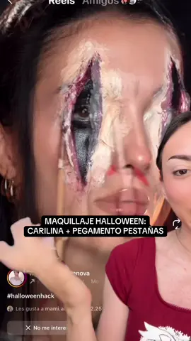 Maquillaje de Halloween SOLO con carilina & pegamento de pestañas 🥵😳💉🩸 ib @molchanovamua | #makeuphacks #halloween 