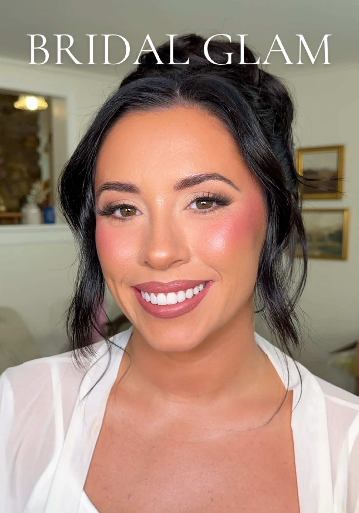 My gorgeous bride Cheryl’s stunning wedding glam ✨  She requested fluttery lashes, matte eyes, blush cheeks, and a rosy lip. I love how this entire look came out! HAIR @glossedbyjillian  #bridalmakeupartist #weddingmakeup #makeupartist #fullglam 