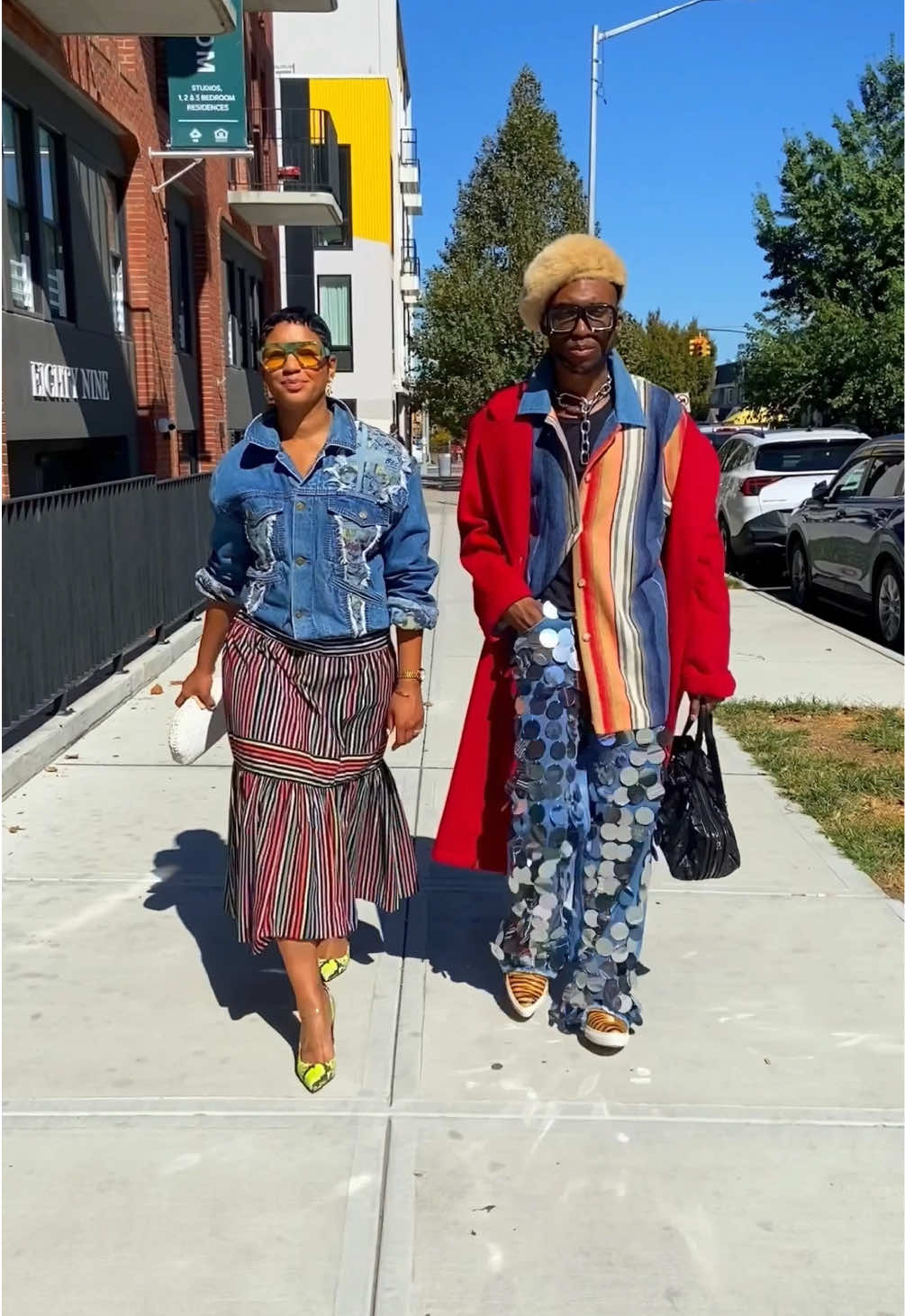 It’s officially fall in NYC 🍂 and I just discovered a brand new #vintageshop in the city @fronk.nyc 🛍️🛒 Who better to reach out to than @Pam Harris & @MrTimVictor to help me prep for my favorite stylish season! #thrifttrips_  Tim picked out & styled us in some of his favorite #thrifted pieces for us. Are we loving these fall outfits? Let me know your thoughts in the comments.  #sustainablefashion #placestoshopinnyc 