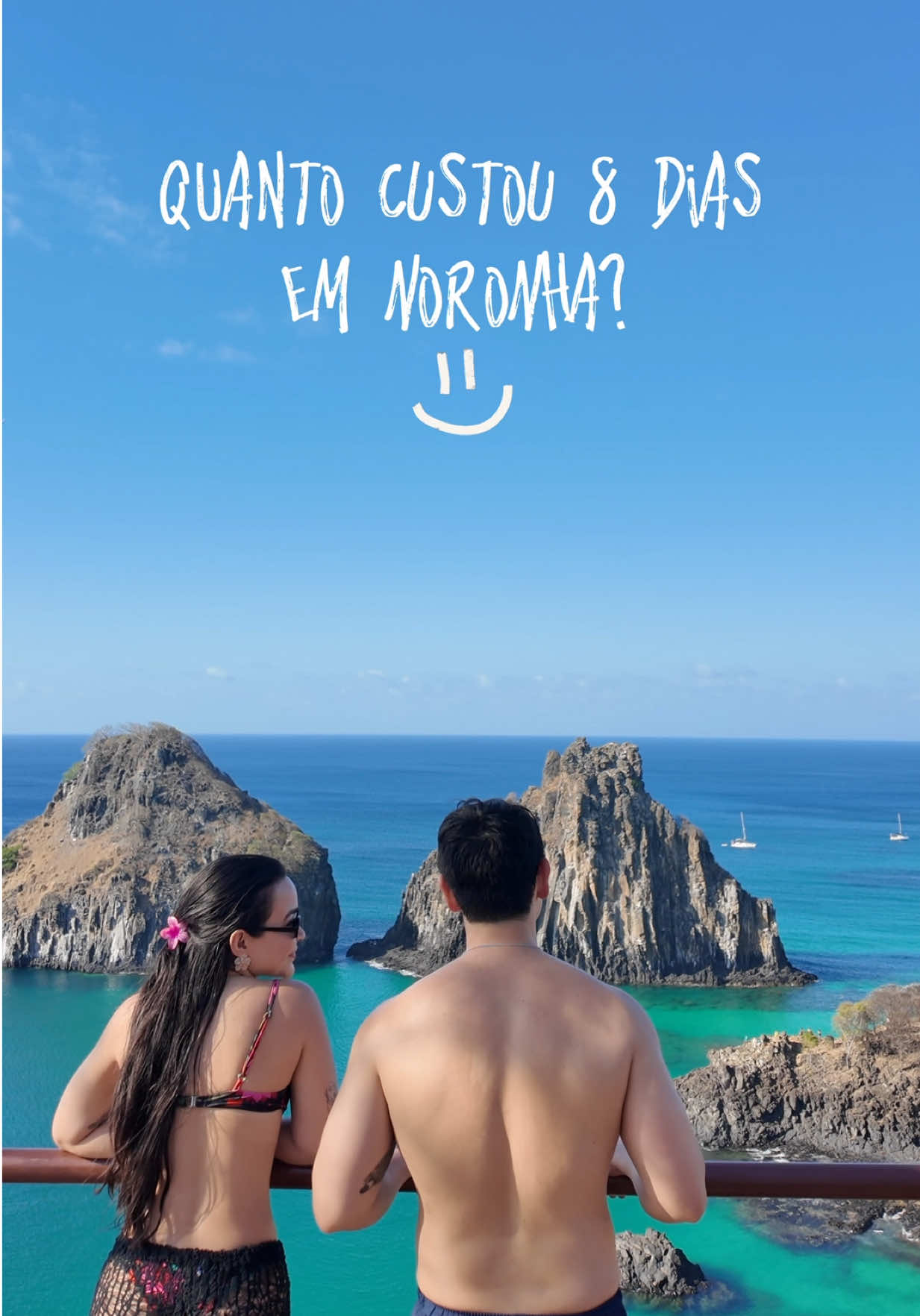 💸✨ Quanto gastamos em 8 dias em Fernando de Noronha no início de outubro de 2025 Foram 8 dias vivendo intensamente um dos lugares mais lindos do Brasil — e sim, dá pra curtir Noronha com equilíbrio! 🌊 Pesquisamos bastante, planejamos com certa antecedência e encontramos um jeito de aproveitar o paraíso sem abrir mão das experiências que tornam essa ilha única. No total, gastamos R$ 16.977,74 pro casal, incluindo passagens, hospedagem, alimentação, passeios e taxas. Uma viagem que valeu cada centavo e que vai ficar pra sempre na memória. 💙 🎥 Assiste o vídeo completo pra ver o detalhamento e pegar várias dicas pra montar a sua viagem também!