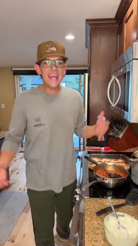 #tiktoklive #livehighlights #brandonlake #worshipmusic #cooking s