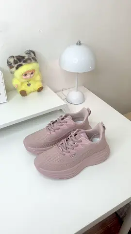 Nyaman dipake #sepatu #sepatuolahragawanita #sepatumurah #sepatupink #sepatuwanita 