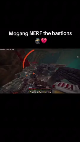 DO NOT trust bastions in 2025 #Minecraft #funny #hoodirony #gaming #minecraftmemes 
