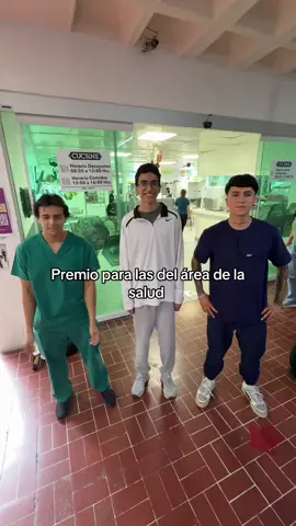 @Ernesto Zuñiga @tan tan #medico #doctor #areadelasalud #universidad #tantan 