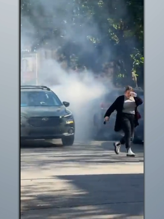 There are allegations of federal agents this past weekend not following rulings from judges prohibiting certain crowd control tactics and there are also questions over potential unlawful arrests. I-Team asked law experts, what happens if there is a refusal to follow court orders? #news #chicagonews #immigration #ice
