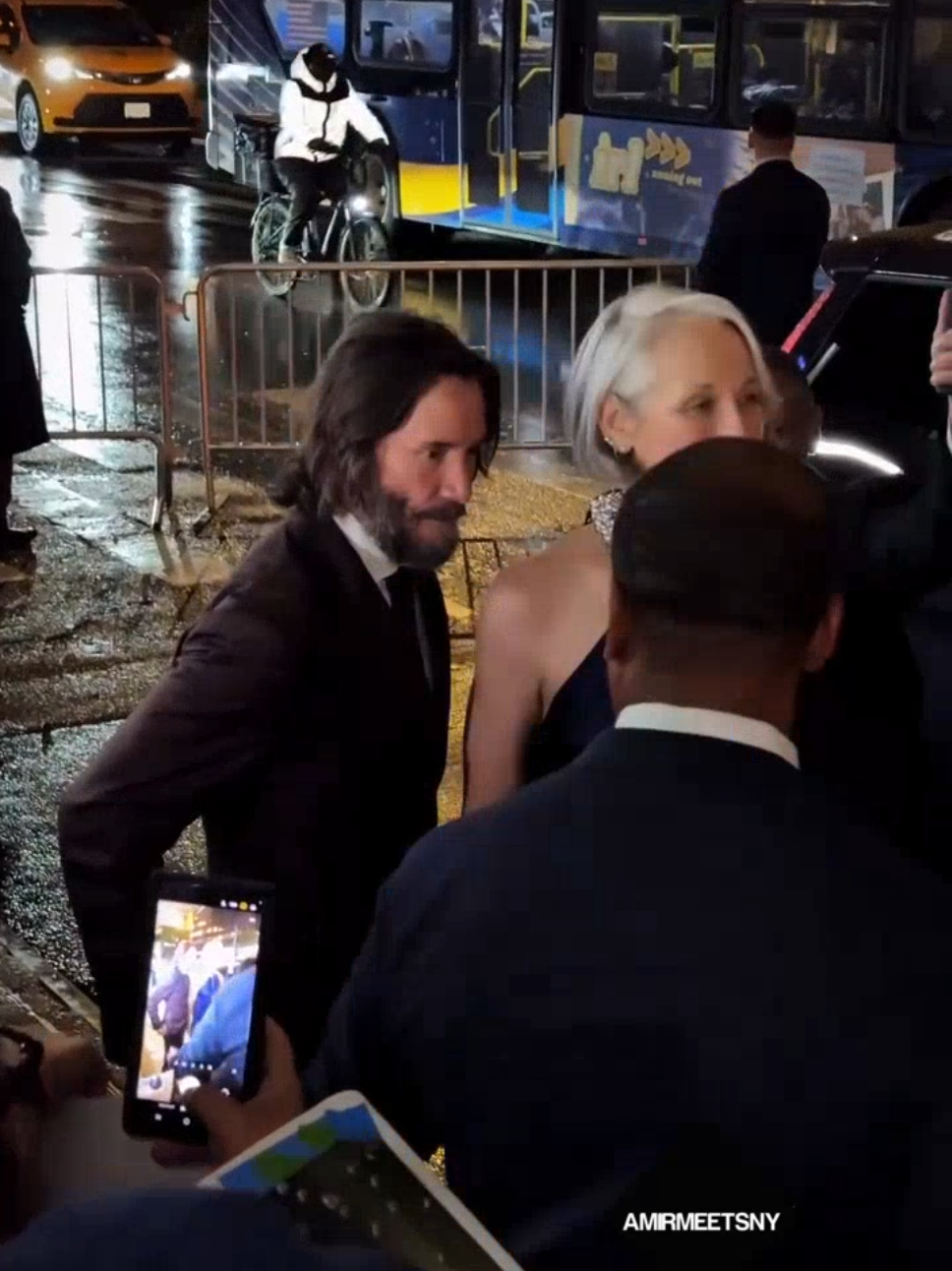 Keanu Reeves and his wife arrive to the @Good Fortune  movie premiere #keanureeves #goodfortune 