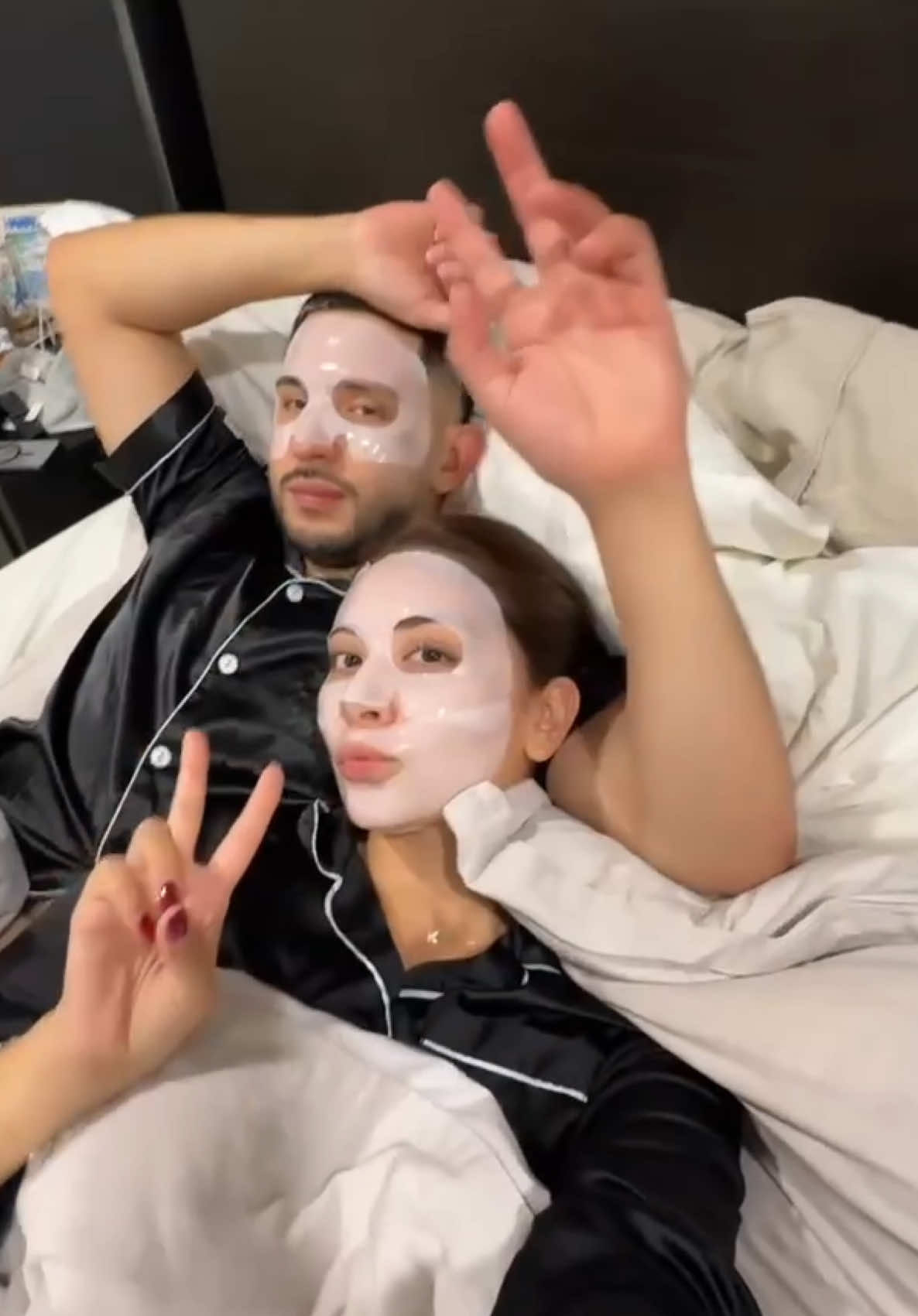 gifted by Mario Badescu✨No rinse, no filter, just glow ✨this collagen mask hits different overnight 😍 #SelfCare #mariobadescu #overnightmask #skincare #fyp 