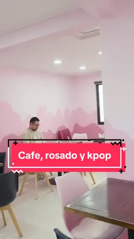 Buscar lugares rosados debería ser una carrera, o lugares bonitos en general. Hace años que conozco @Hideki y la verdad es que hasta ahora es mi cafecito preferido. Hacen algunos eventos de Kpop, y ha muy pocos lugares que hagan eventos en Rancagua por ahora 🥲 Así que se agradece ✨😻 #Cafe #Rancagua #Kpop #kawaii #otaku  