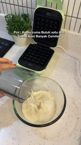 waffle Maker | Link di bio No. 1092 1 Alat 3 In 1 , bisa untuk buat banyak cemilan ,  Waffle maker dari @Clovertec Appliances @Clovertec Home tersedia 3 pilihan warna, bener2 memudahkan banget. #masak Recommend banget 🫶🏻 #wafflemaker