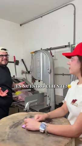 Ayyy ups.😬 #carniceria #humor #tendencia #carniceriacdmx #carniceroshumor 