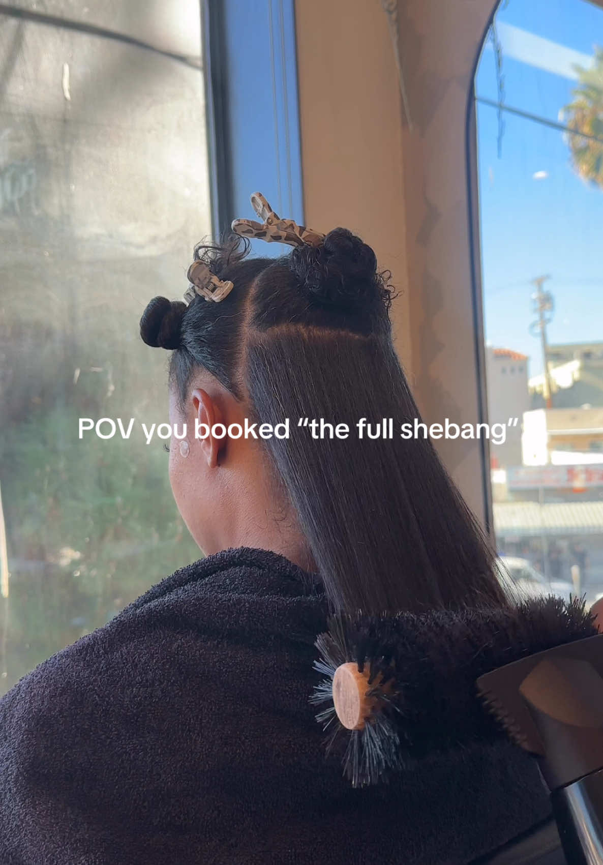 For my full maintenance girlies. 🧴🫧 - scalp assessment  - shampoo - deep condition  - steam treatment  - blowout  - haircut  - heat style  Just want to give a huge shout out to all of the new clients I’ve served over the last few months. It’s been such a pleasure meeting you all. It always warms my heart to be able to make you all feel amazing!  I just opened November calendar ( trying something out ) hoping to give everyone a fair opportunity to book in advance for the holidays!  #theblowoutqueen #roundbrushblowout #hairmaintenance #haircare #naturalhair #lahairstylist