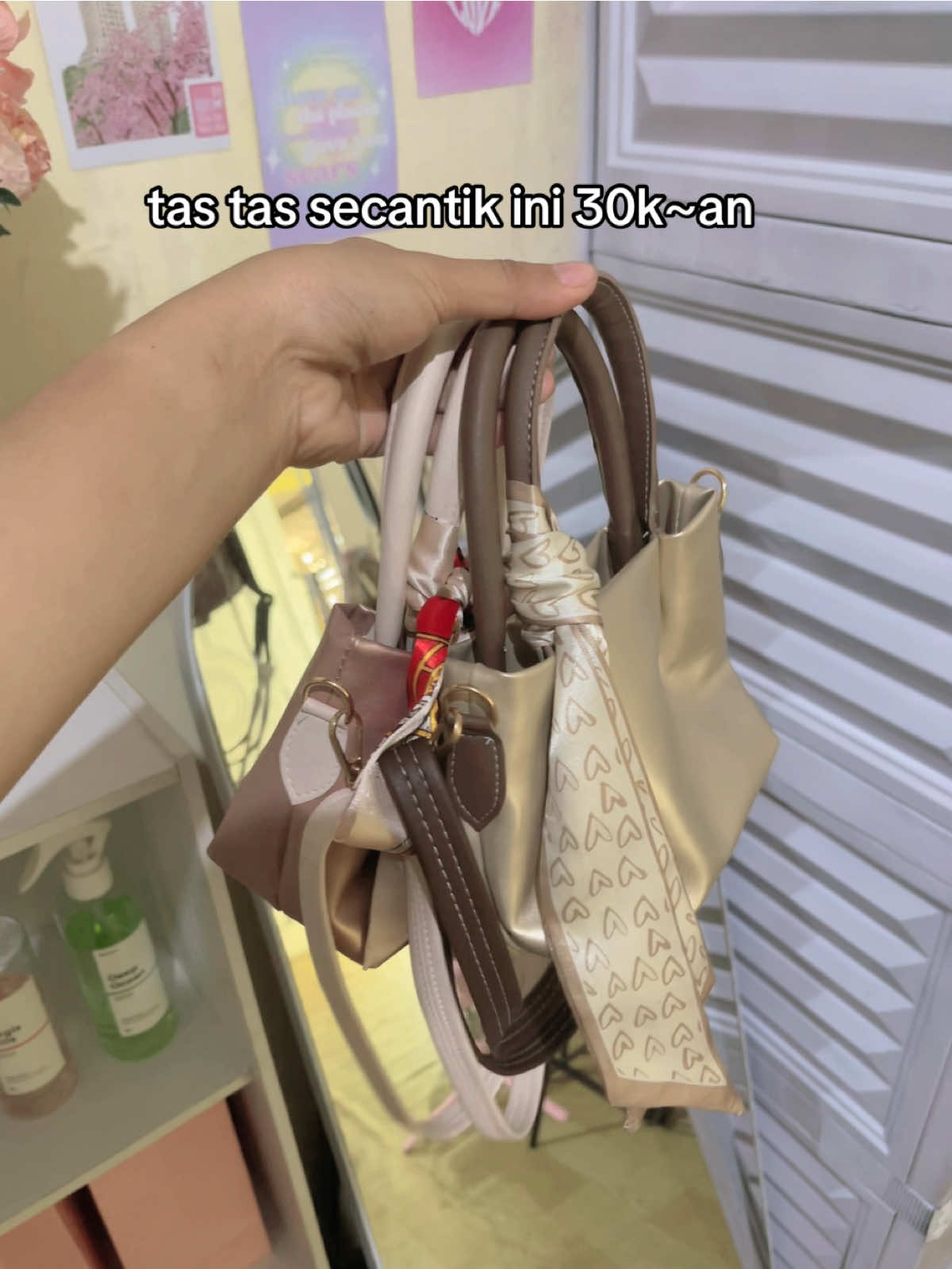punyaku yang gold dan rosegold yaaa #tas #taswanita #tasmurah 