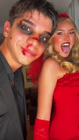 #lydiadeetz #halloween #beetlejuice #tiliaween #larab 