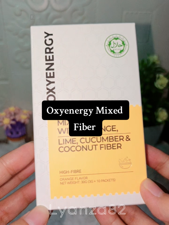 Nak rasa kenyang lebih lama ? Cuba ambil ni.. Mixed oat fiber dari Oxyenergy. Ada campuran oat, orange, lime, cucumber & coconut fiber.   #oxyenergy #oxyenergymixedoat #mixedfiberpowder #oxyenergymixedfiber 