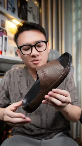 dép quai da trẻ trung