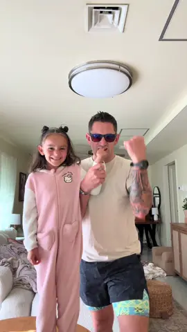 Guitar cutie?  #daddydaughter #daddydaughtertiktoks #mileycyrus 