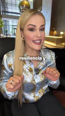 La vida está llena de obstáculos, pero tú puedes convertirlos en oportunidades. 🌟 Aprende a ser más resiliente y supera cualquier desafío. ¡Mira hasta el final! 🔄💼 #Resiliencia #Oportunidades #Crecimiento