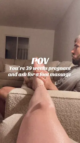 I’d rather just rub my own 🥲 #39weeks#39weekspregnant#pregnancytiktok#pregnancyjourney#pregnancyhumor 