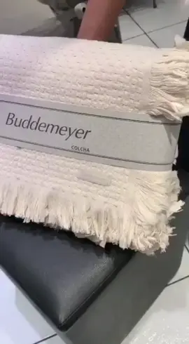 Dê uma olhada em Colcha Queen Buddemeyer Jacque 100% Algodão Penteado por R$299,90. Compre na Shopee agora! https://s.shopee.com.br/2g2VgfQTMN