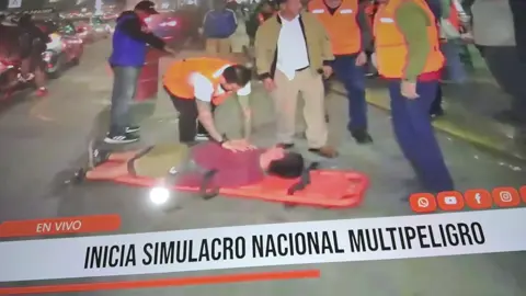 Primeros Auxilios en Perú 😂 #perú #humor #gracioso #fyp #trujillo 