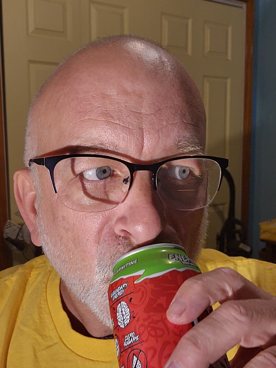 #GhostEnergy #DrinkGhost #BigZigReviews @GhostEnergy  Egads, man. Please ignore the food stuck in my teeth. Sweet baby jeebus.