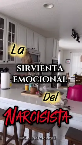 Estar con un narcisista no es amor… es sobrevivir a alguien que solo quiere servidumbre emocional. 💔 Si alguna vez sentiste que brillabas y te apagaban, este mensaje es para vos. 💭 Comparte tu experiencia y rompamos el silencio juntos. #narcisista #narcisismo #renacer #relaciontoxica #sanacion 