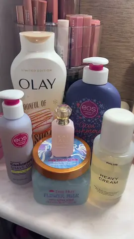 Sweet, marshmallow, sugar shower routine 👌👌👌 #hygeinetips #showerroutine #scentcombo #hygeine #perfumetiktok @Olay Skin Care @eos Products @Kayali @Phlur Fragrances @Tree Hut 