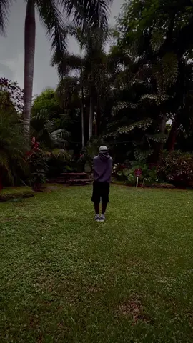 “RIGHT THERE” FINALLY DROPS MIDNIGHT ARE YALL READYY🔥🔥🔥#fyp #newmusic 