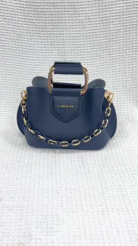 Casual styling fashionable bag 💼  #bags #handbag #WomenBags #fyp #singleshoulderbags #tiktokshop #tiktok #versatile #eveningbag #prettybag #elegent #ElevatedHome 