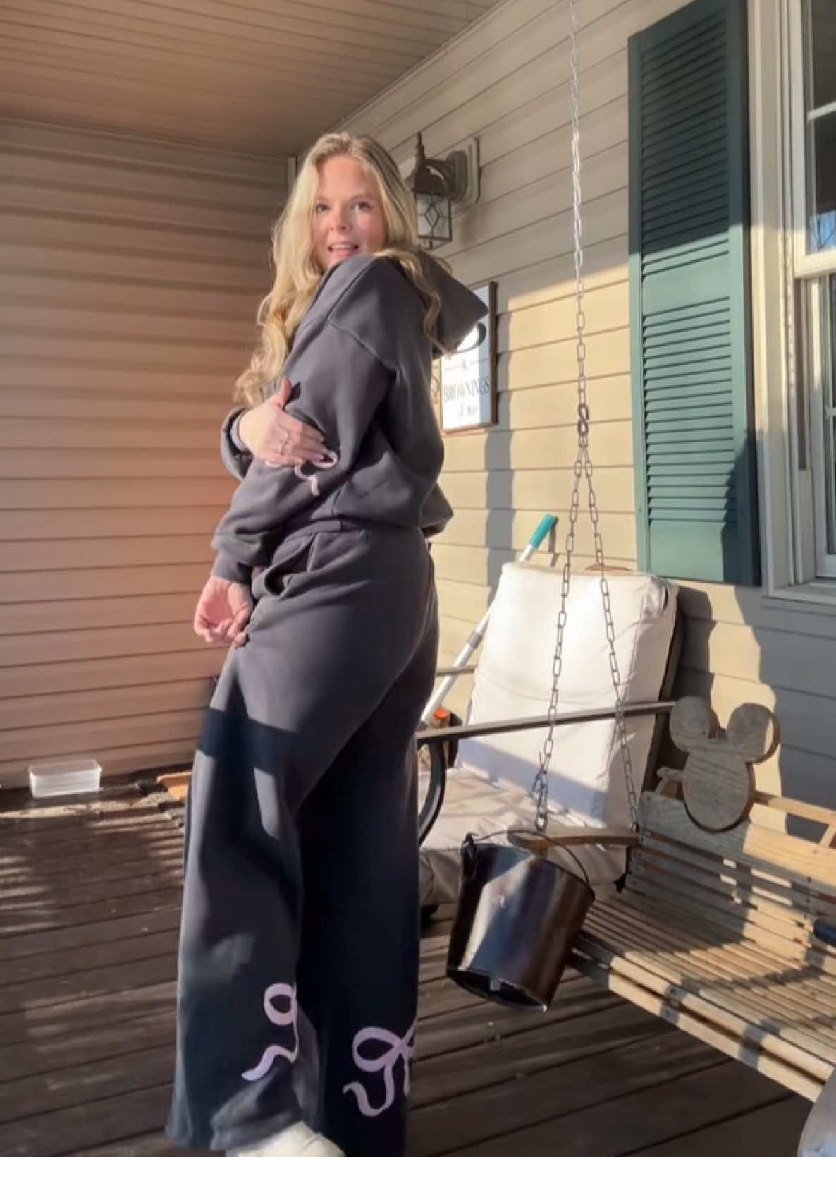 Obsessed with this fit for the colder weather months!!! #edikted #girlyhoodie #tiktokshop #tiktokshopblackfriday #cuteoutfit 