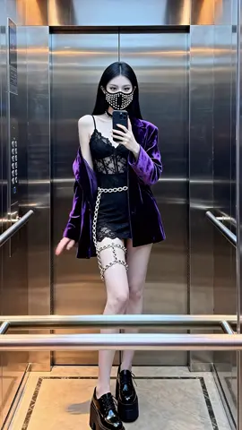 #tiktok #fyp #beauty #beautiful #longlegs 
