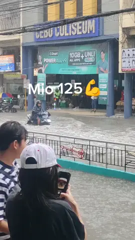 MIO LANG SAKALAM😁🤣😂