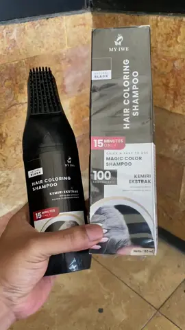 Myiwe Hair Coloring Tube Sisir Penghitam Uban #shampooubanviral #shampoouban #myiwe #fyp #pewarnaanrambut 