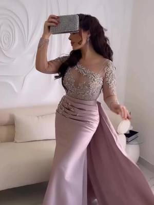 Fashion dresses, new styles, big discount now!
